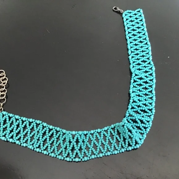 Excellent Sweet turquoise seed bead choker - Picture 2 of 4